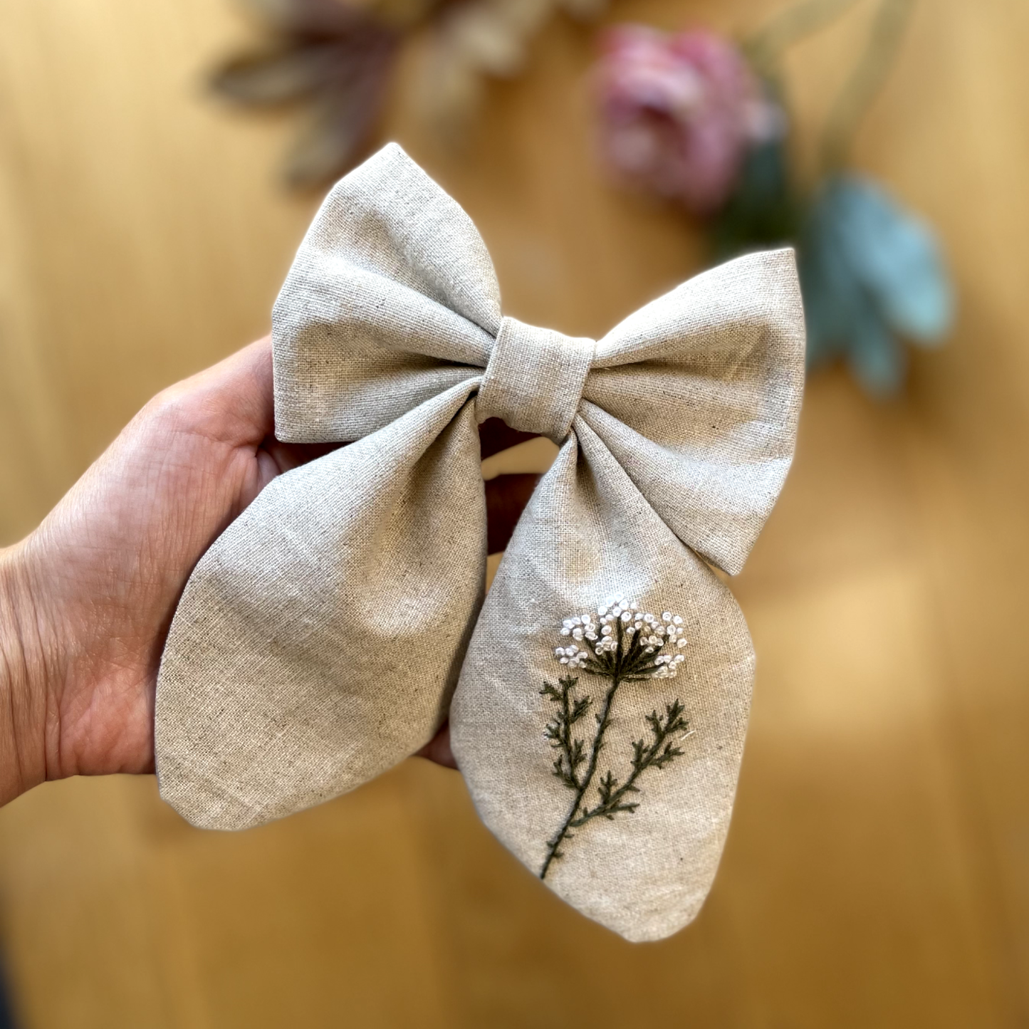 Laço flor branca